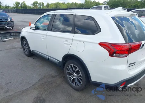 2018 Mitsubishi Outlander Se z USA, uszkodzony, nr VIN JA4AD3A31JZ032417